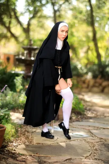 Lena Paul - SweetHeartVideo photo 3