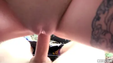 Lulu Love - Public Pickups photo 10
