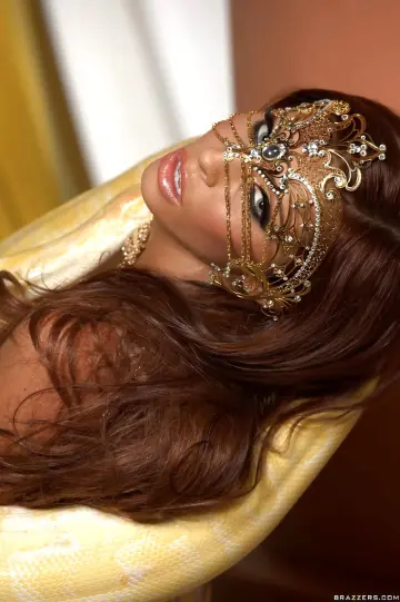 Madison Ivy - Brazzers Exxtra photo 12