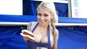 Marsha May - Brazzers Exxtra photo 7