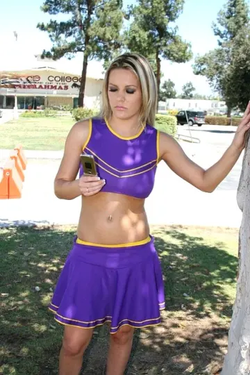 Megan Monroe - Baby Got Boobs photo 8