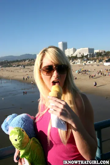 Missy Woods - I Know That Girl photo 3