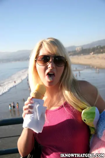 Missy Woods - I Know That Girl photo 13