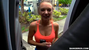 Molly Mae - Bang Bus photo 4