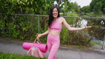 Musa Phoenix & Hope Fontaine - Bang Bus photo 3