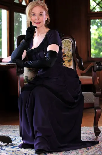 Nica Noelle & Nina Hartley - SweetHeartVideo photo 3