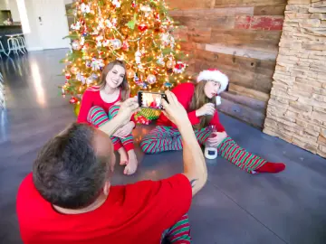 Niki Snow - Family Strokes photo 14