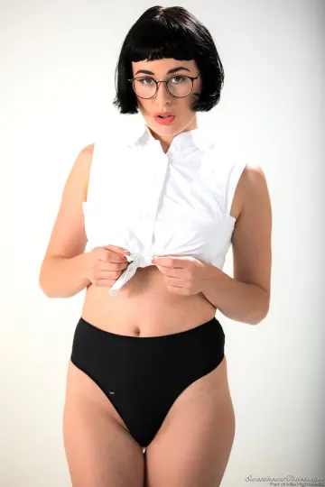 Olive Glass - SweetHeartVideo photo 12