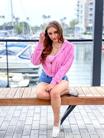 Penelope Kay & Romeo Mancini photos