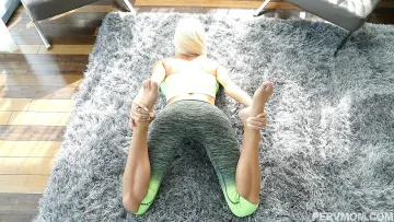 Pervmom Model - PervMom photo 13