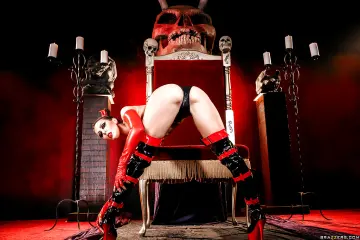 Rachel Starr - Brazzers Exxtra photo 6
