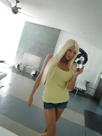 Rikki Six - I Know That Girl photo 11