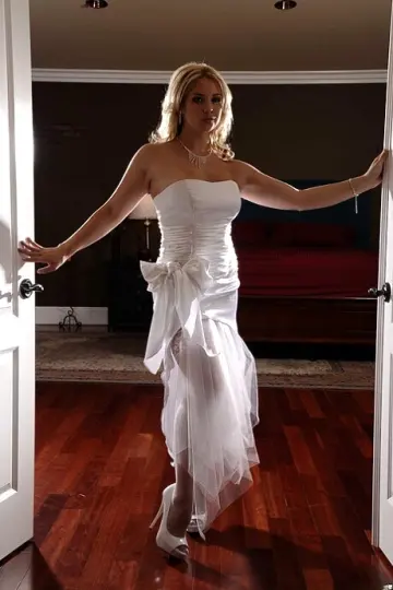 Sarah Vandella - Hot And Mean photo 16