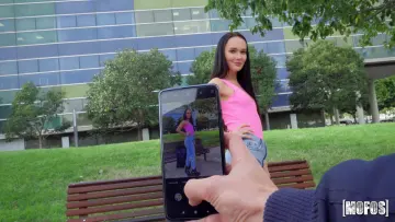 Sasha Sparrow - Public Pickups photo 11