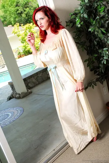 Satine Phoenix & Berlin - SweetHeartVideo photo 10