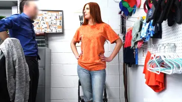 Scarlett Mae & Wrex Oliver - Shoplyfter photo 20