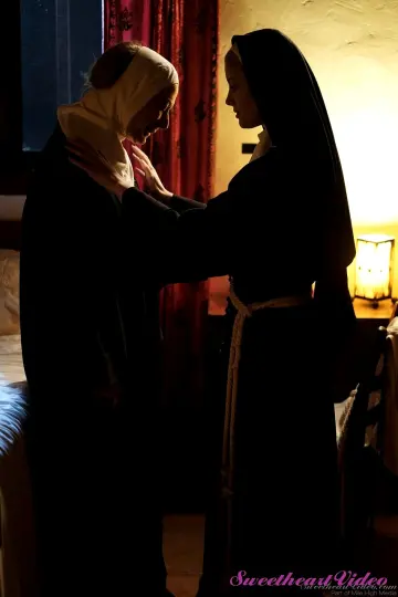 Serene Siren & Mona Wales - MILFED photo 15