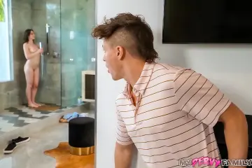 Sofi Adam & Jay Romero - My Pervy Family photo 3