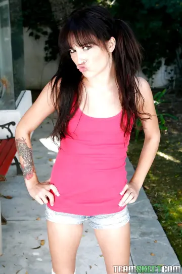 Stepsiblings Model - StepSiblings photo 5