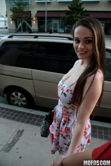 Tessa Lane - Mofos photo 5