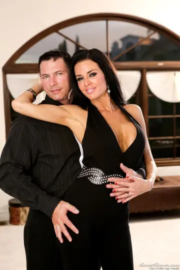 Veronica Avluv & John Strong - SweetSinner photo 14
