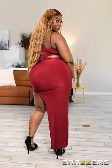 Victoria Cakes - Hot And Mean photo 15