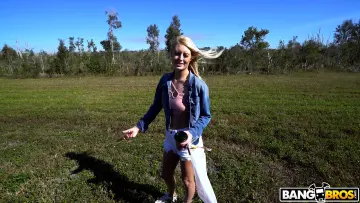 Victoria Stephanie & Peter Green - Bang Bus photo 2