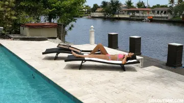 Vienna Black - Sis Loves Me photo 4
