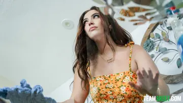 Vivian Taylor & Brick Danger - TeamSkeet photo 10